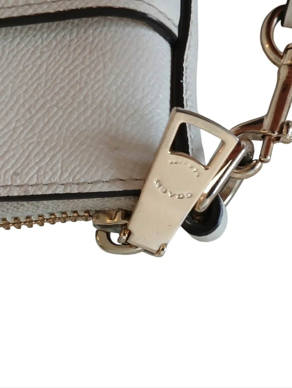 Vintage Y2K Coach Bundle Of 2 Crossbody Bags Monogram Canvas Logo Top Zip
